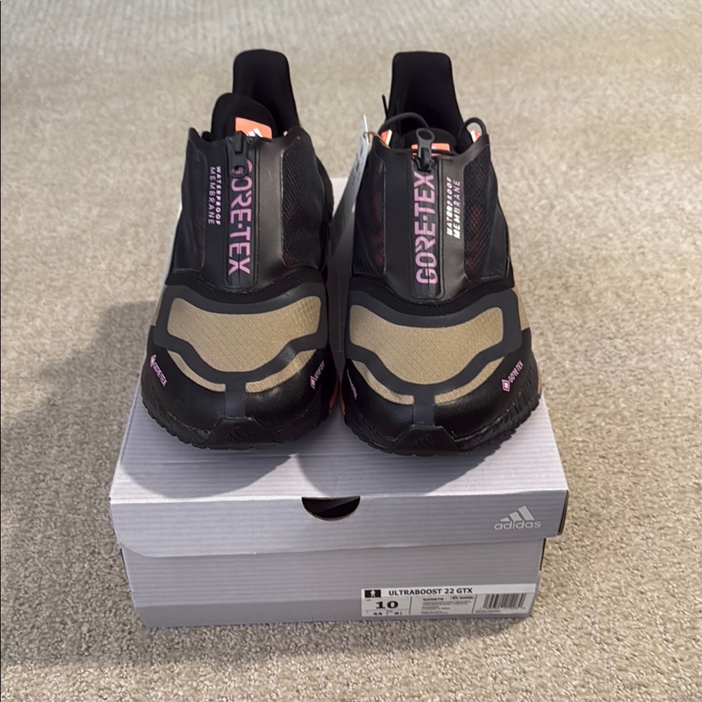 Adidas Ultraboost 22 GTX Black and Tan GORE-TEX